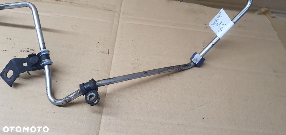 Rurka oleju turbiny smarująca VW Passat B6 1.9 TDI - 3