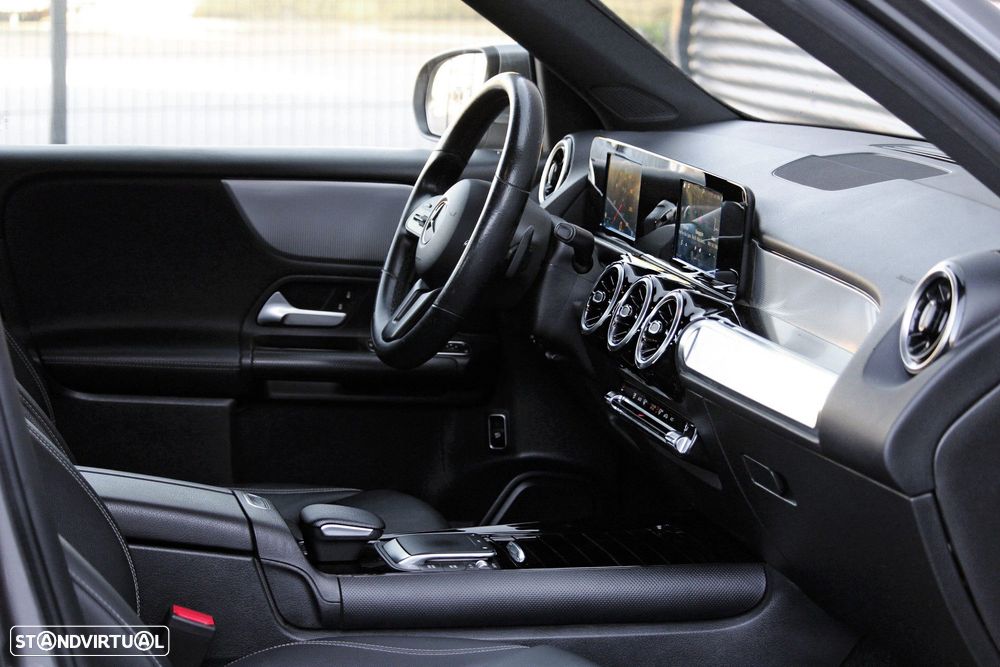 Mercedes-Benz GLB 200 d Progressive - 22