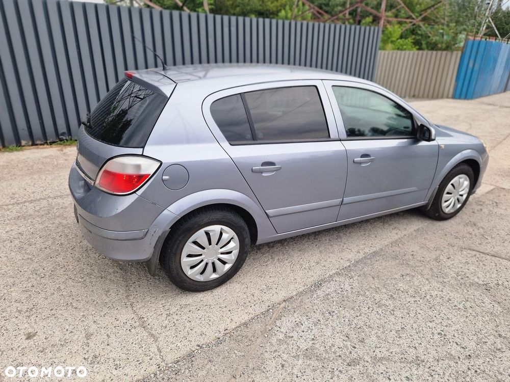 Opel Astra - 12