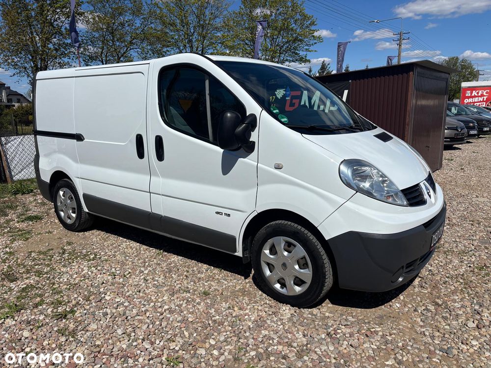 Renault Trafic - 12