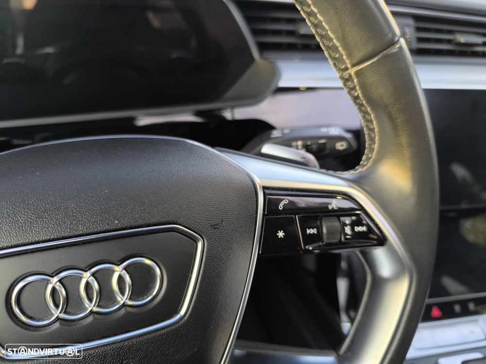 Audi e-tron 50 quattro S line - 37