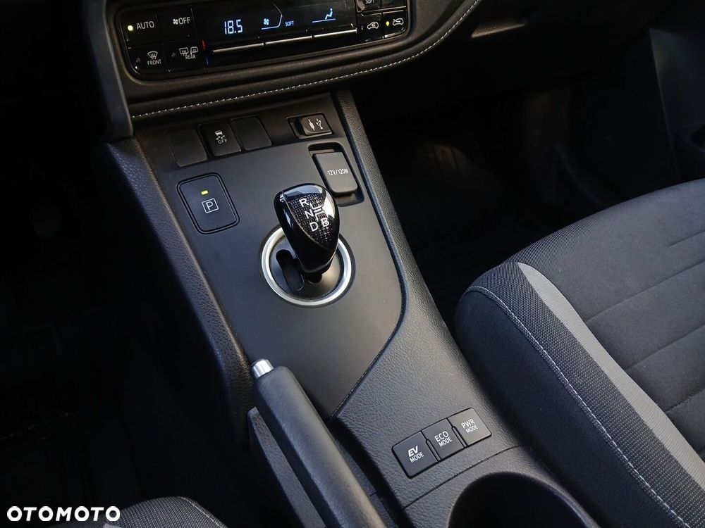 Toyota Auris Hybrid 135 Premium - 20