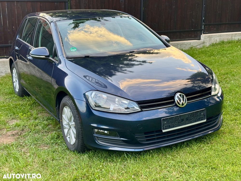 Volkswagen Golf - 9