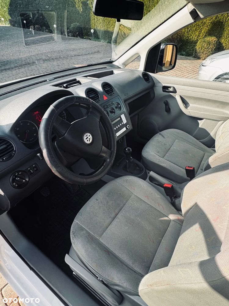 Volkswagen CADDY - 4