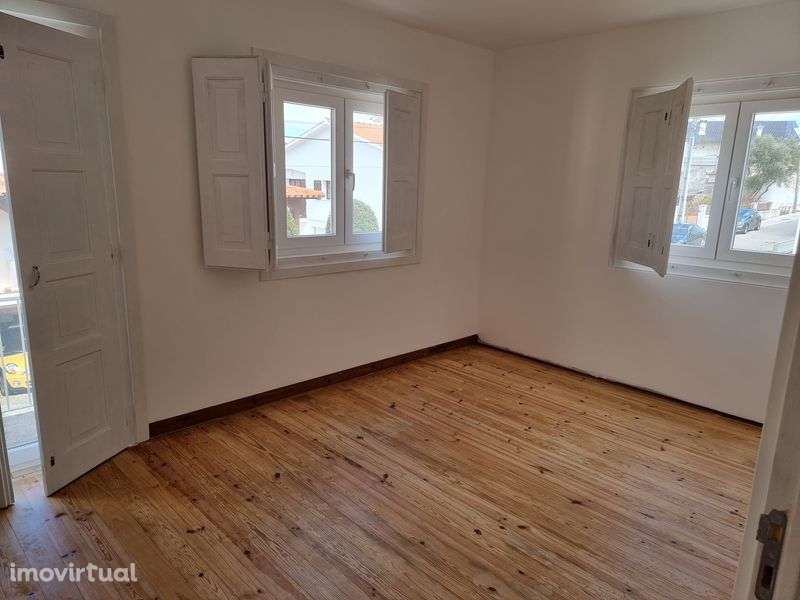 T3 com garagem Cruz 1 Andar Cruz D’Areia - Grande imagem: 4/10