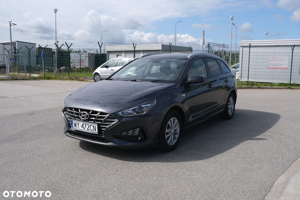 Hyundai i30 1.5 DPI Modern - 1