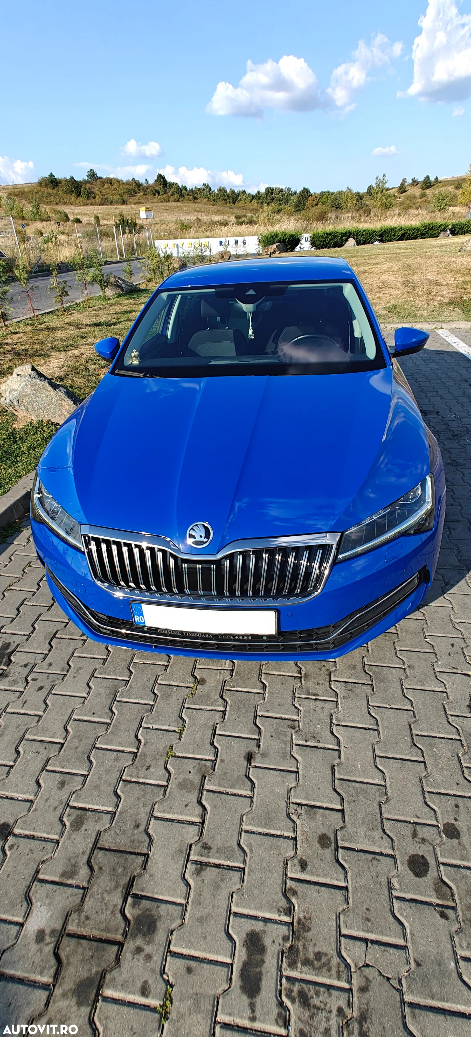 Skoda Superb ver-2-0-tdi-dsg-style - 11