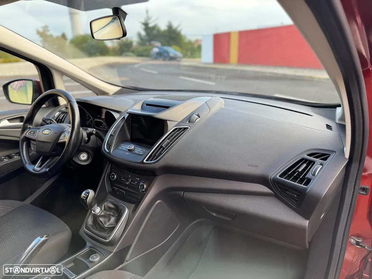 Ford Grand C-Max 1.5 TDCi Trend+ S/S - 41