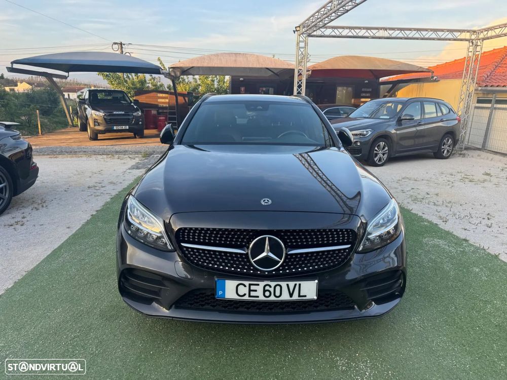 Mercedes-Benz C 300 de AMG Line - 4