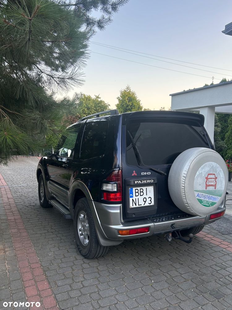Mitsubishi Pajero - 5