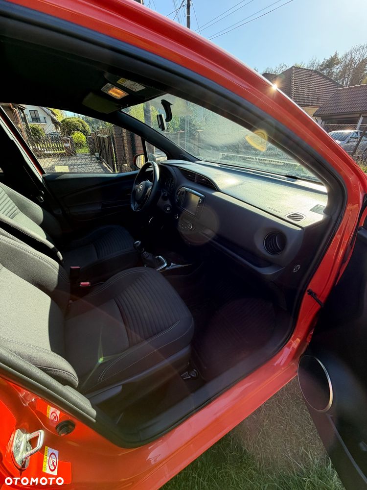 Toyota Yaris 1.33 Selection Passion - 15