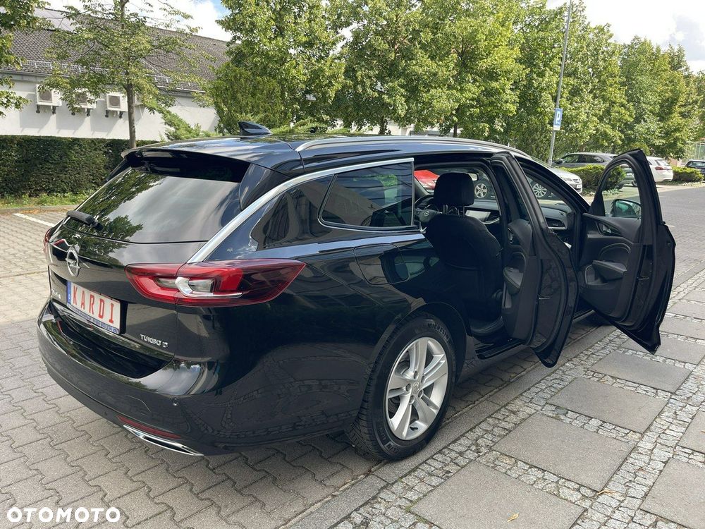 Opel Insignia - 17