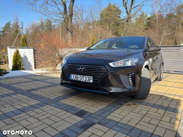 Hyundai IONIQ - 1