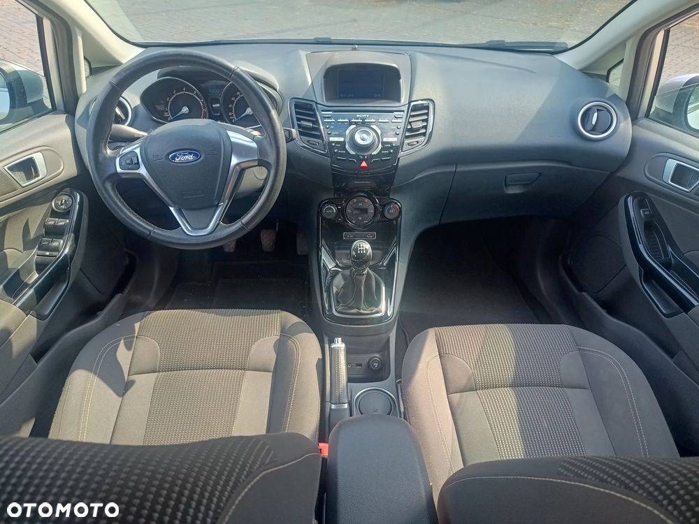 Ford Fiesta - 11