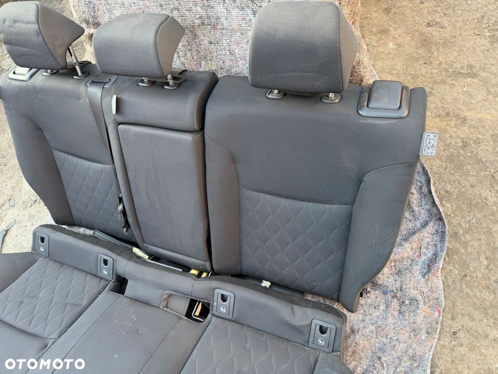 Fotele przód tył kanapa komplet Toyota Corolla Cross 2025r - 5