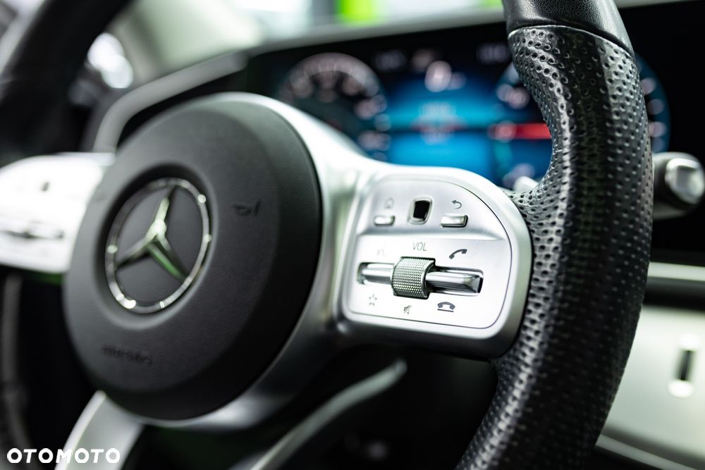 Mercedes-Benz GLE - 28