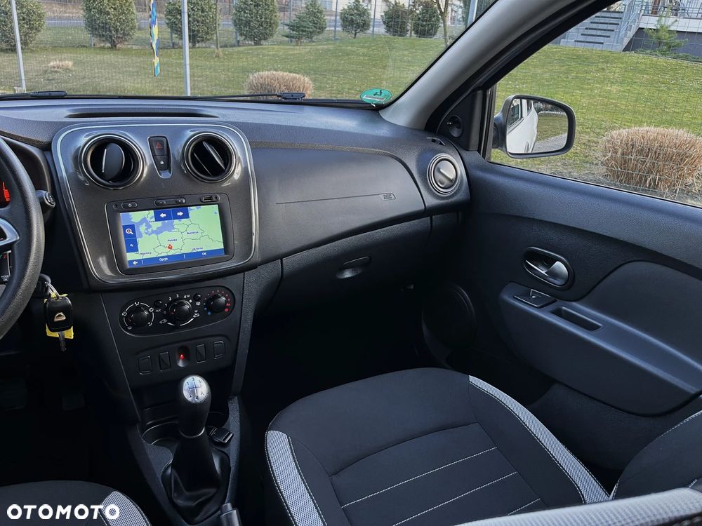 Dacia Sandero Stepway 0.9 TCe Laureate - 15