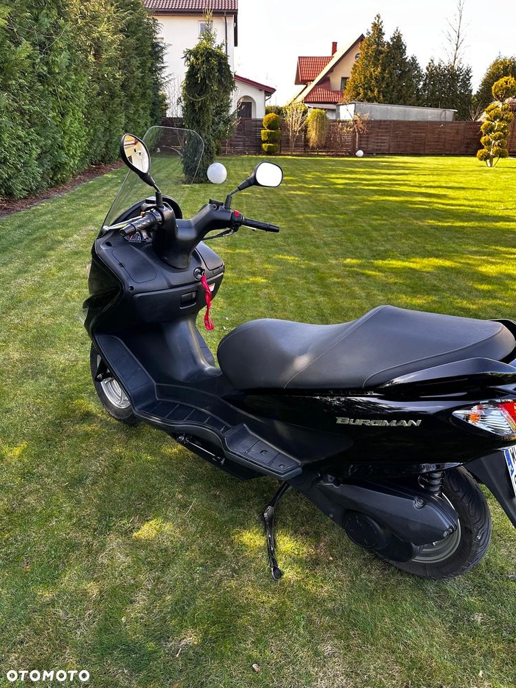 Suzuki Burgman - 3