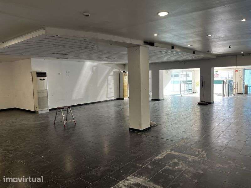 Arrenda-se espaço comercial - Grande imagem: 4/5