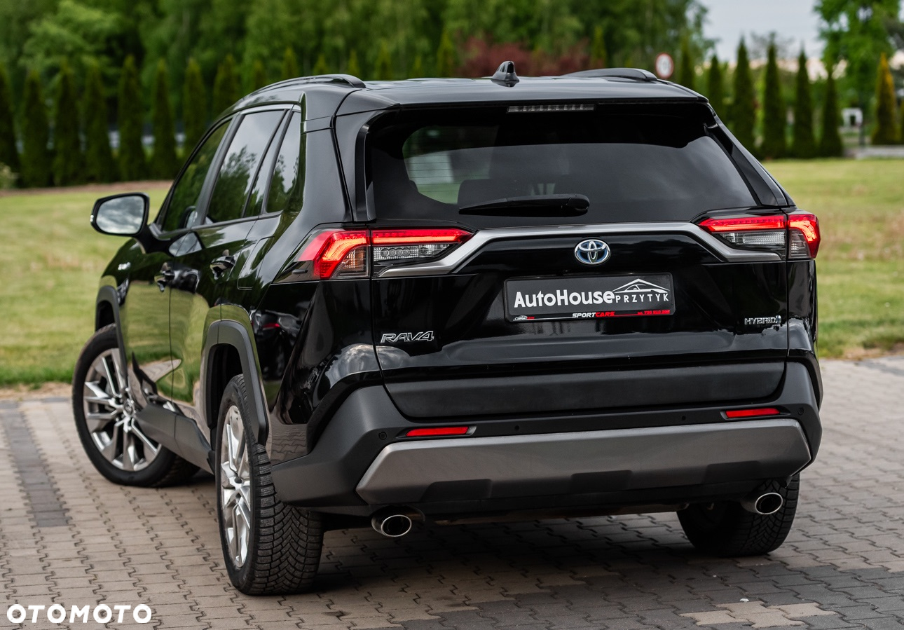 Toyota RAV4 2.5 4x4 Hybrid Team Deutschland - 9