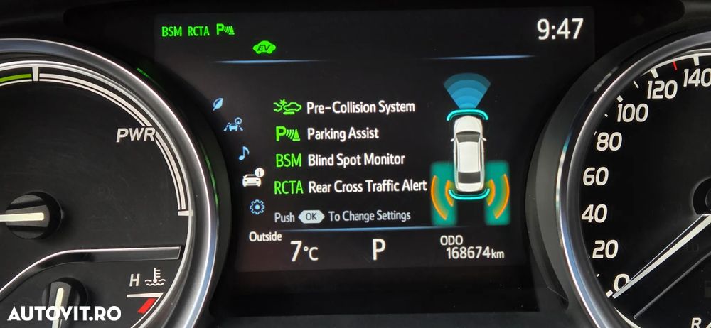 Toyota Camry 2.5 Exclusive - 30