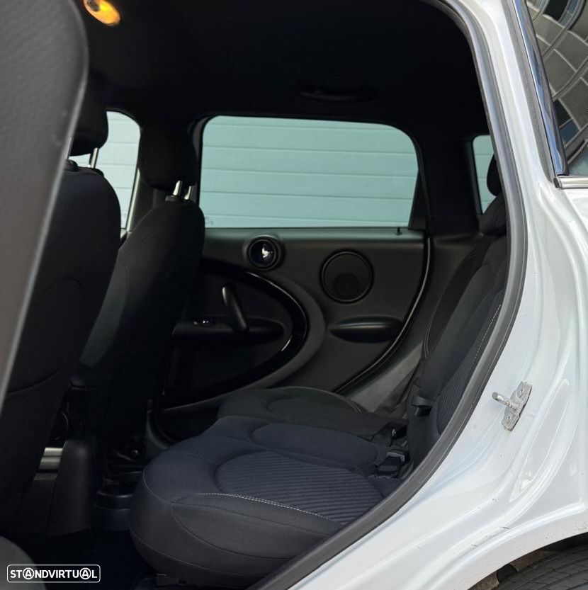 MINI Countryman Cooper D Park Lane Chili - 12