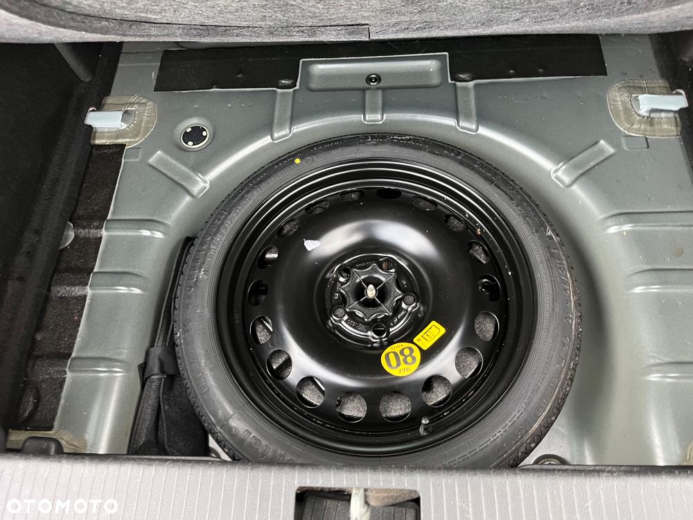 Opel Astra 1.4 Turbo Sport - 22