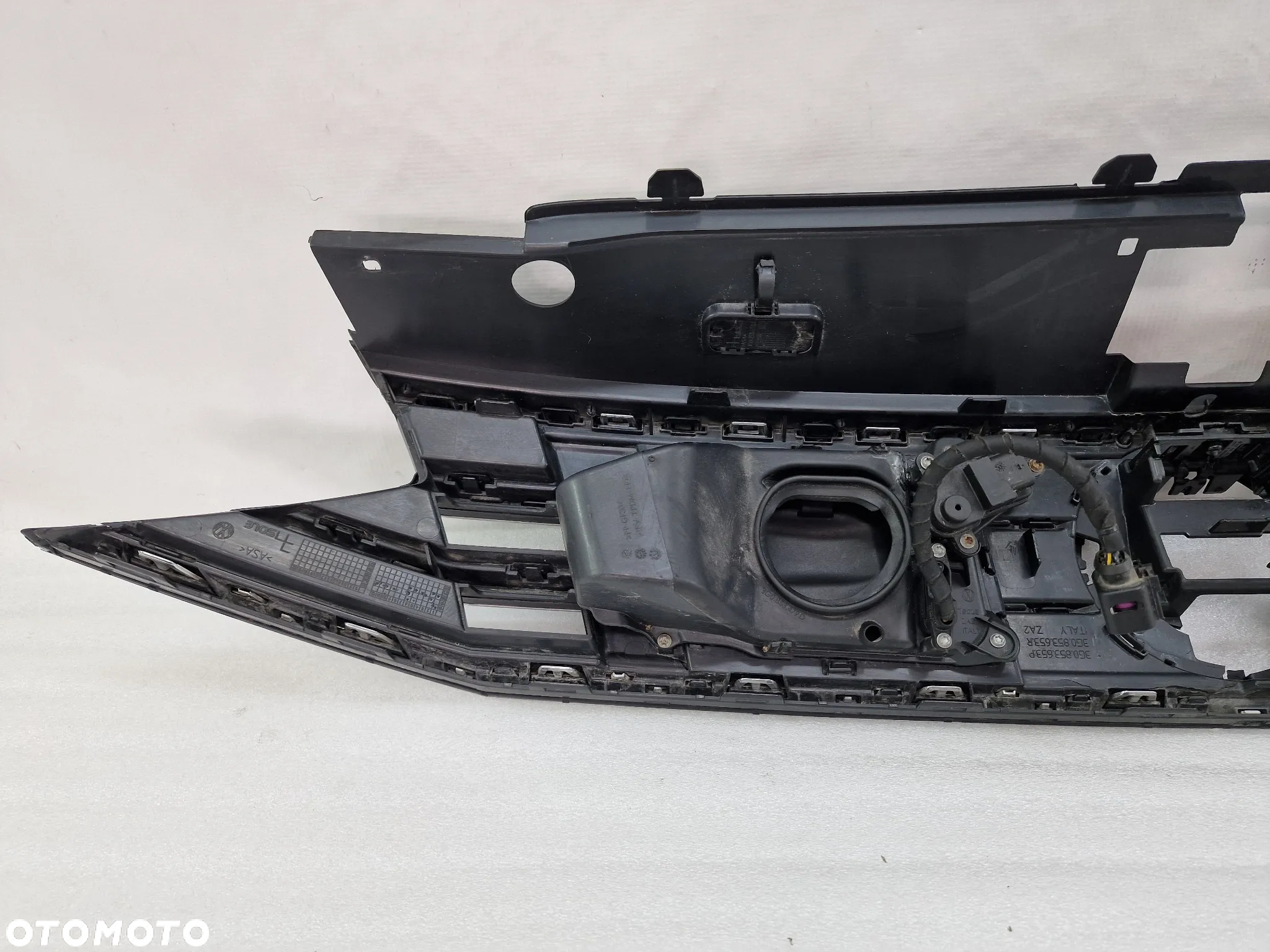 VW PASSAT B8 GTE LIFT 18- ATRAPA PRZEDNIA / GRILL PRZEDNI PRZÓD , NR 3G0853653P / 3G0853653R , NR AUKCJI GL739 - 18
