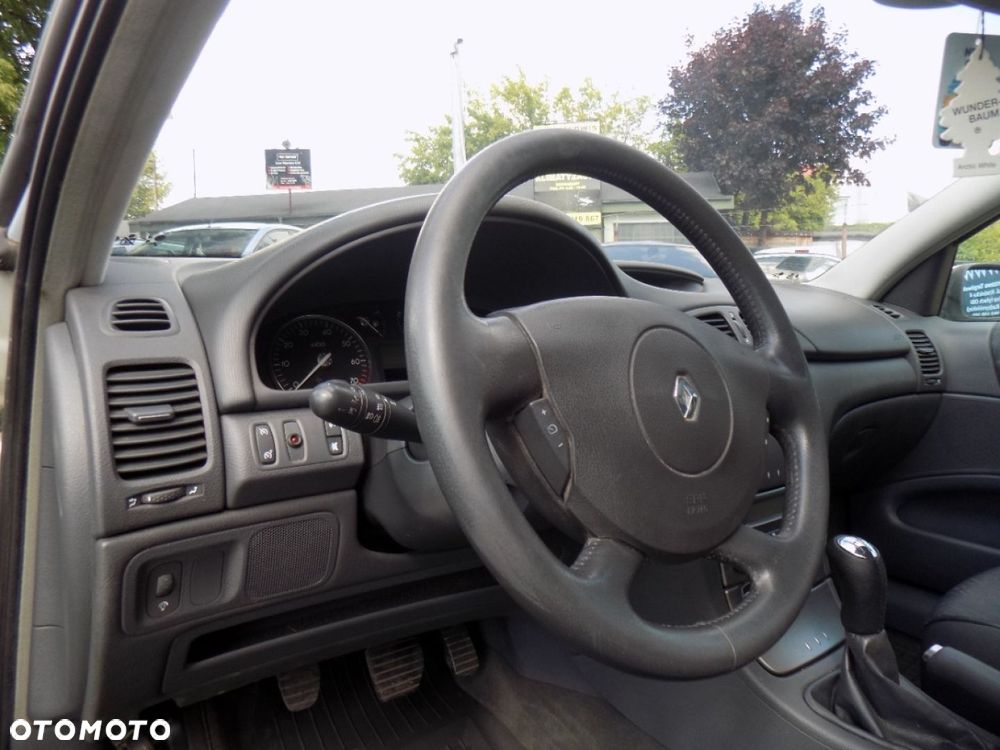 Renault Laguna - 5