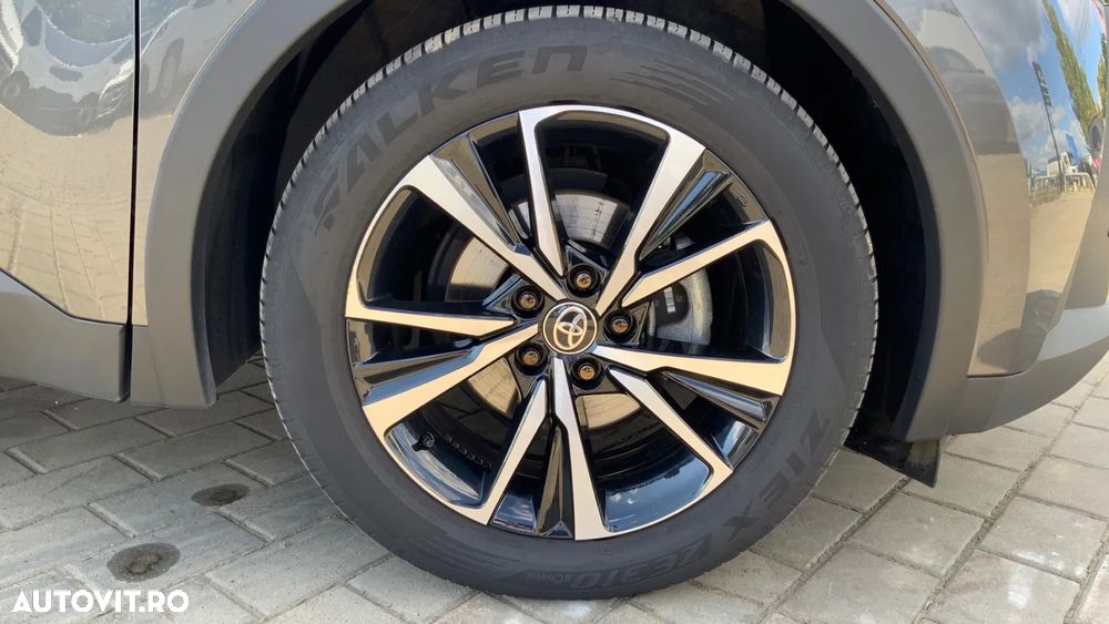 Toyota C-HR - 33