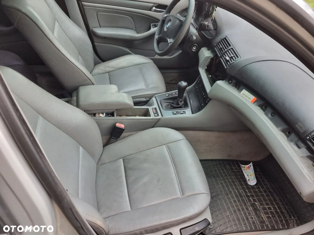 BMW Seria 3 320d - 9