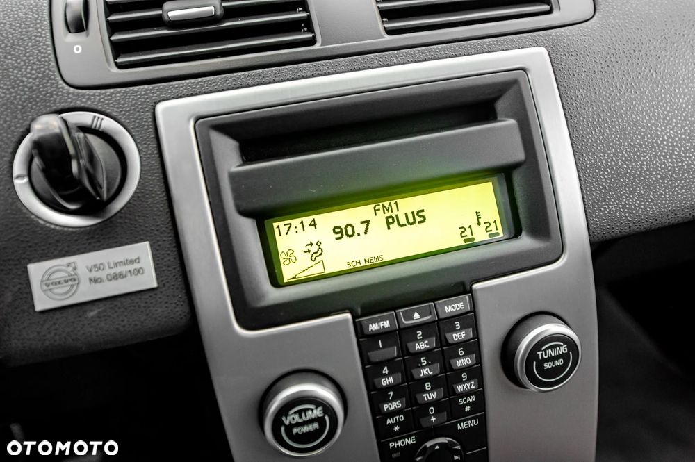 Volvo V50 T5 AWD Momentum - 26