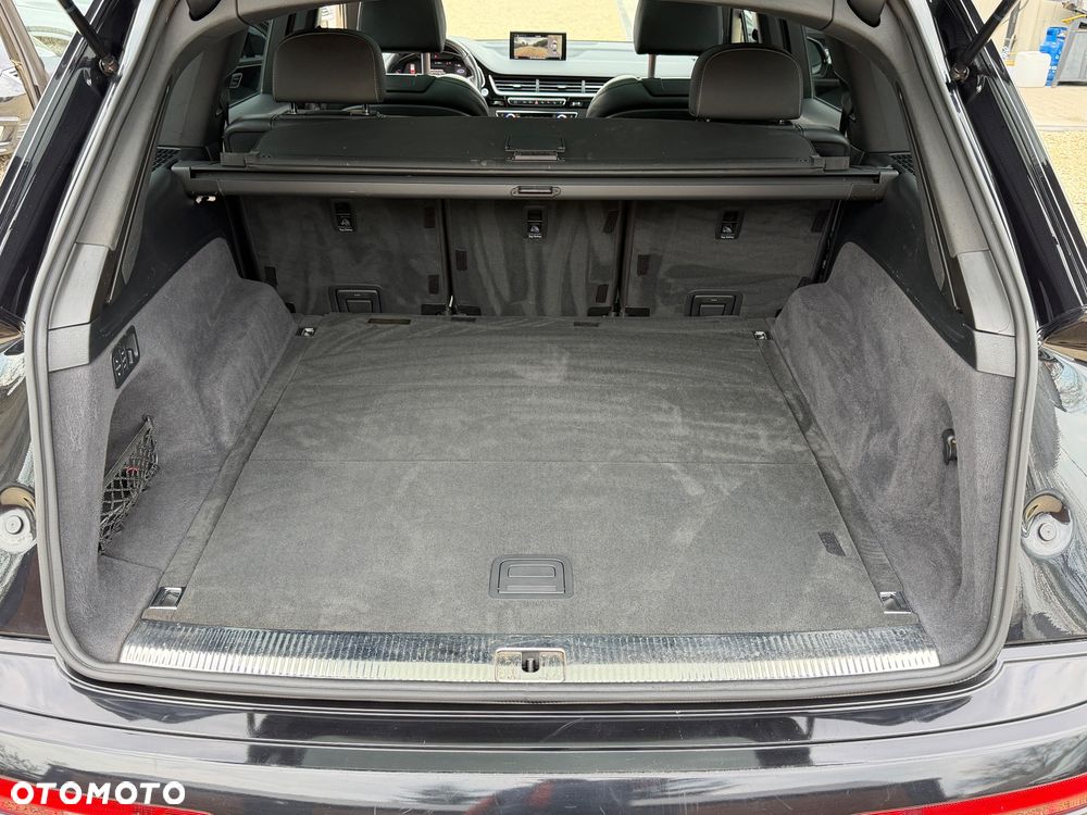 Audi Q7 50 TDI mHEV Quattro S Line Tiptr - 36