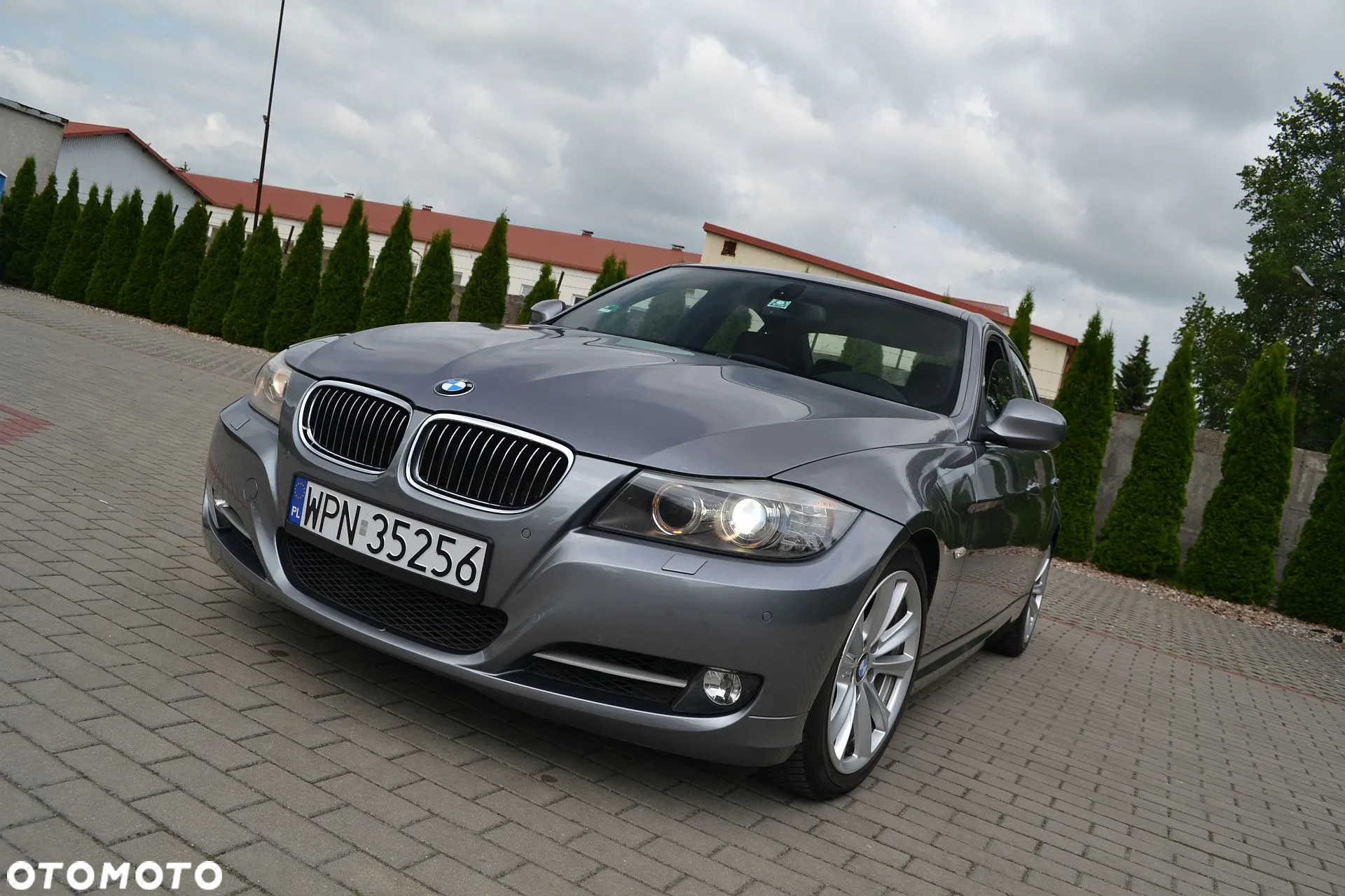 BMW Seria 3 335d DPF Edition Exclusive - 2