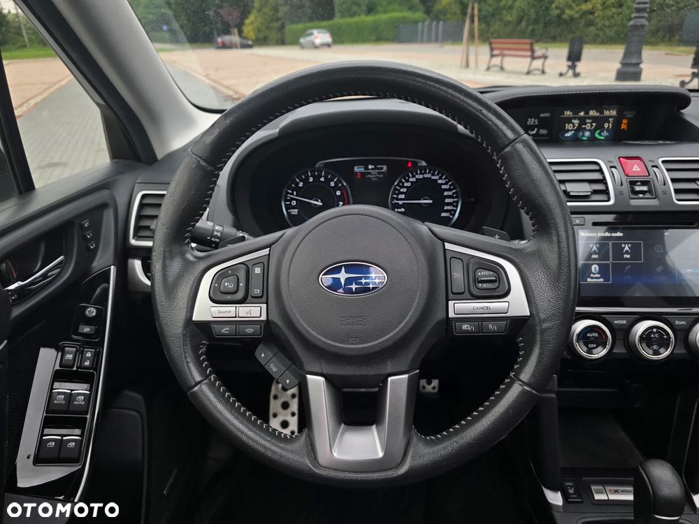Subaru Forester 2.0 XT Platinum Lineartronic - 20