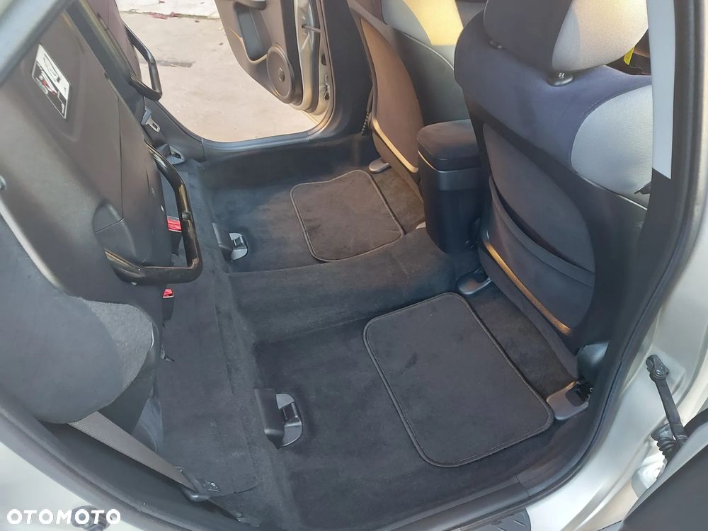 Honda Civic 1.8 Executive - 28