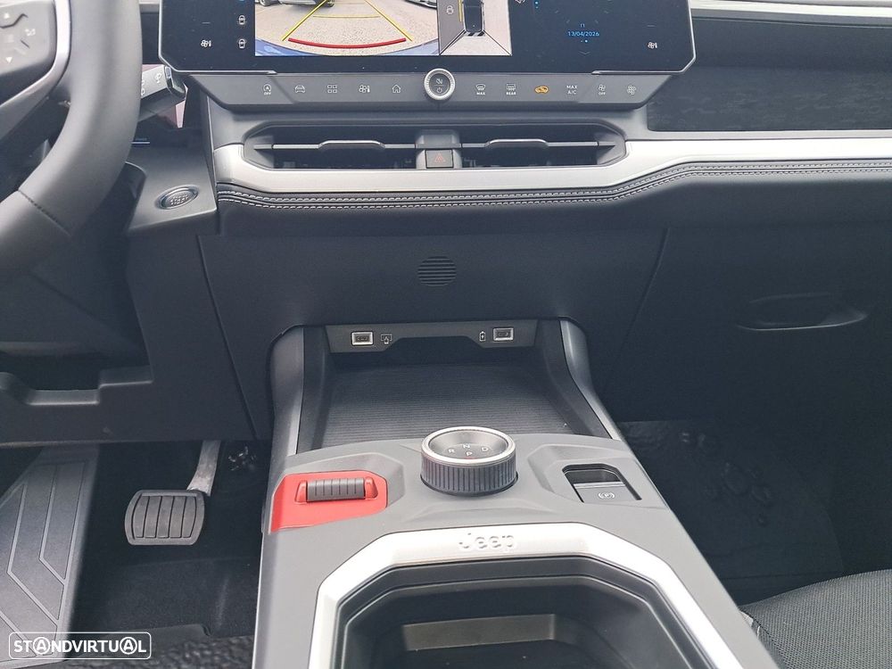Jeep Compass - 12