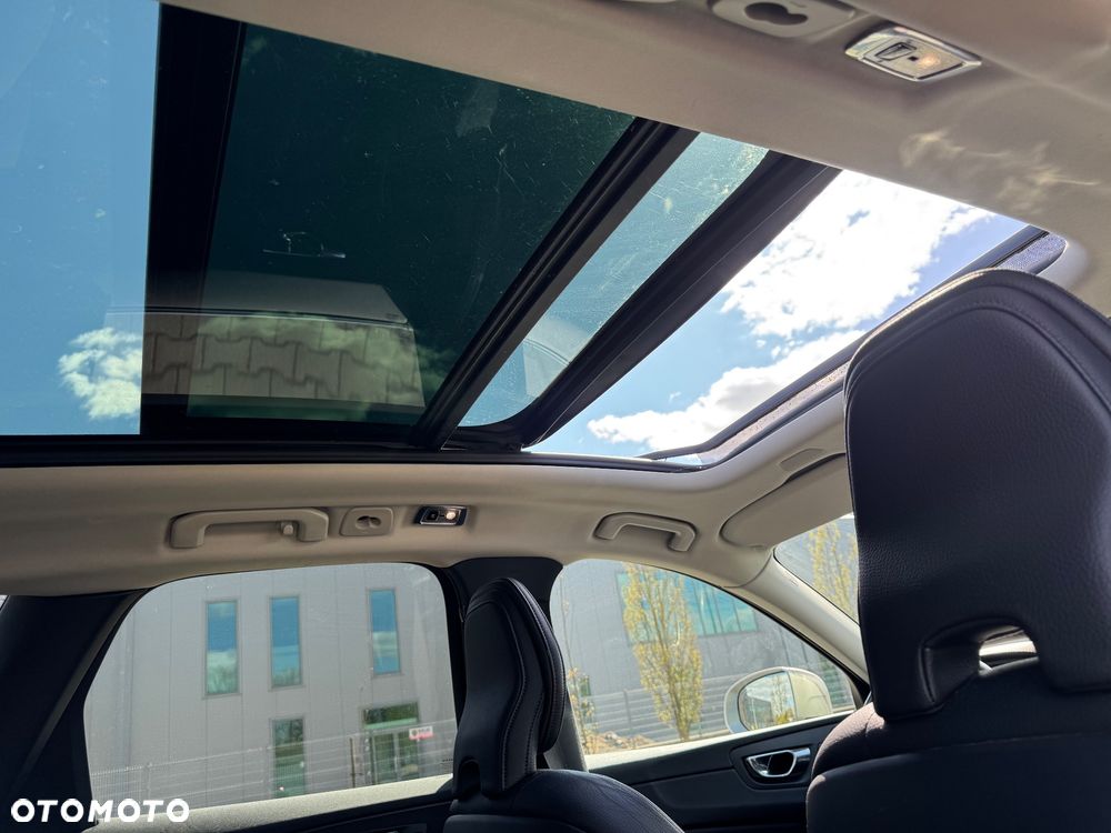 Volvo XC 60 B4 D Inscription - 23