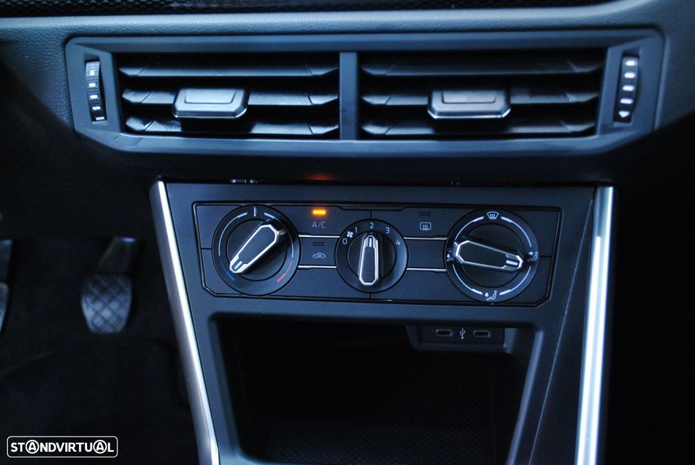 VW Taigo 1.0 TSI Urban Style - 33