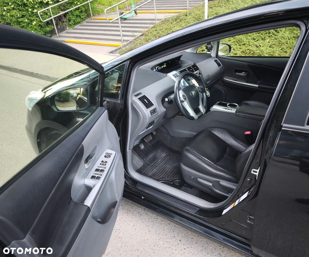 Toyota Prius+ 1.8 HSD Prestige - 8