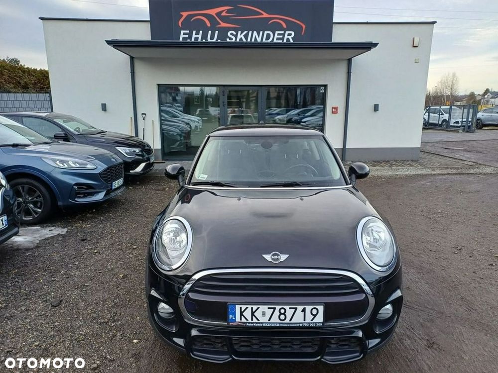 MINI Cooper John Works Trim - 2