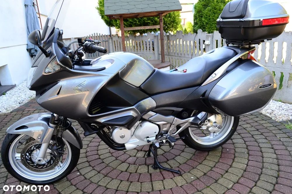 Honda NTV - 26