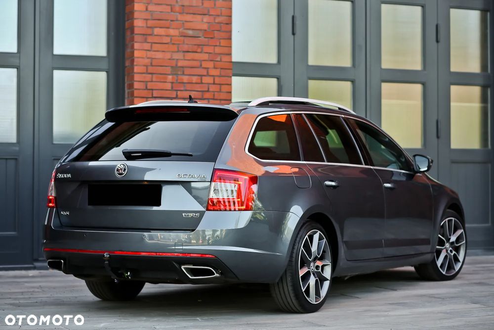 Skoda Octavia 2.0 TDI 4x4 RS Challenge DSG - 14