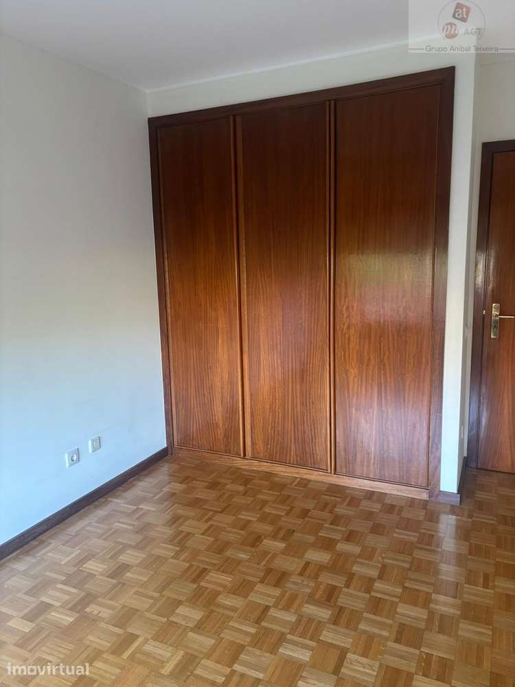 T1 + 1 em Oliveira do Douro, Vila Nova de Gaia - Grande imagem: 3/9