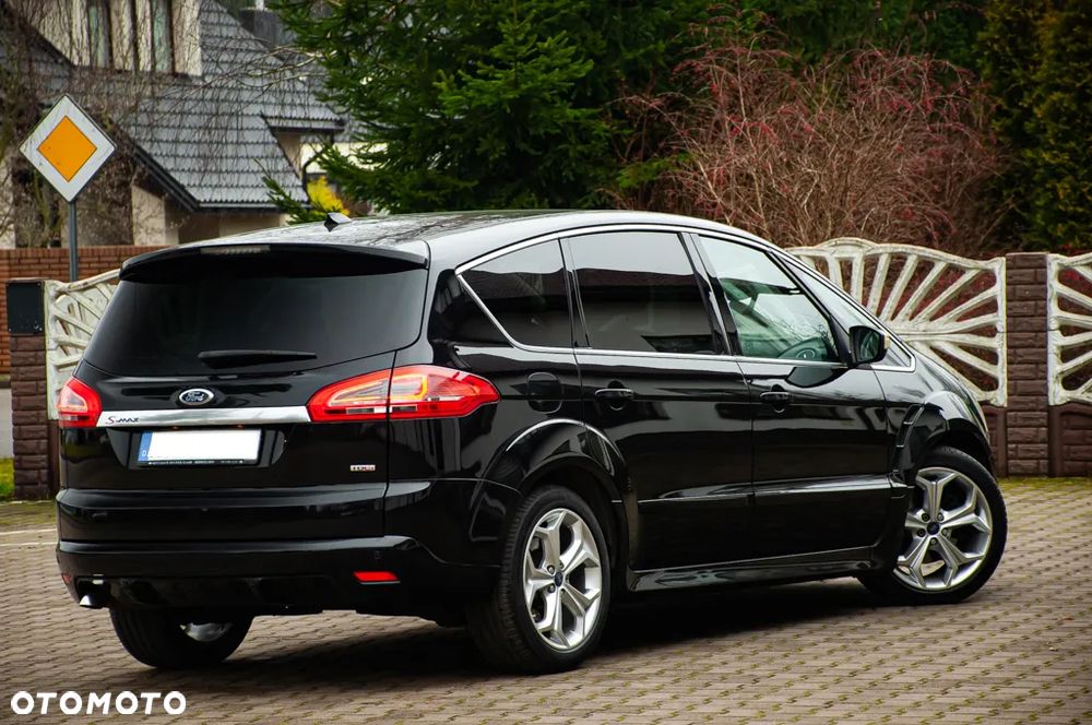 Ford S-Max - 10