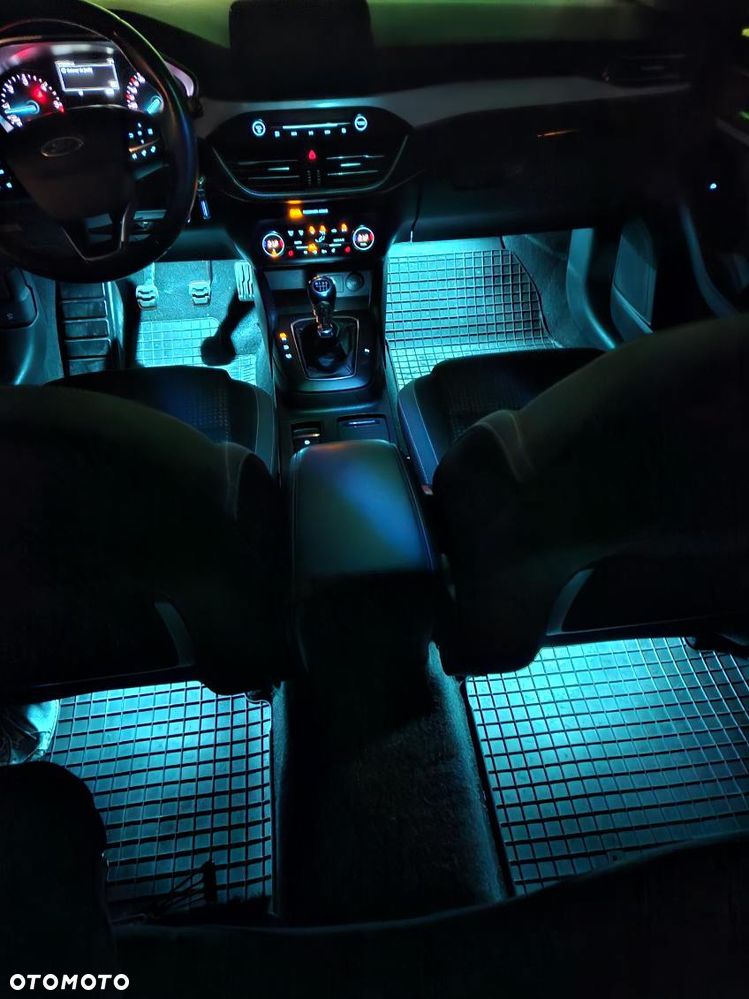 Ford Focus 1.5 EcoBlue Trend Edition Business - 9