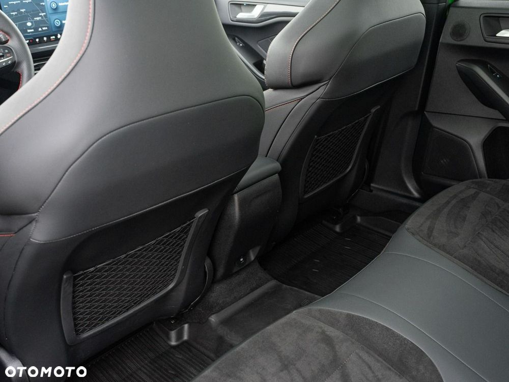 Ford Focus 2.3 EcoBoost S&S ST X - 27