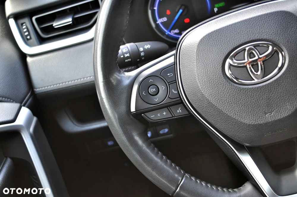 Toyota RAV4 - 28