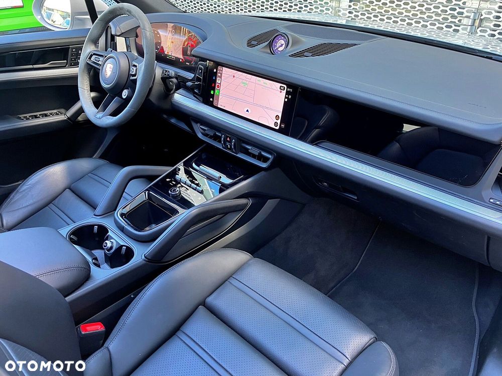 Porsche Cayenne - 31