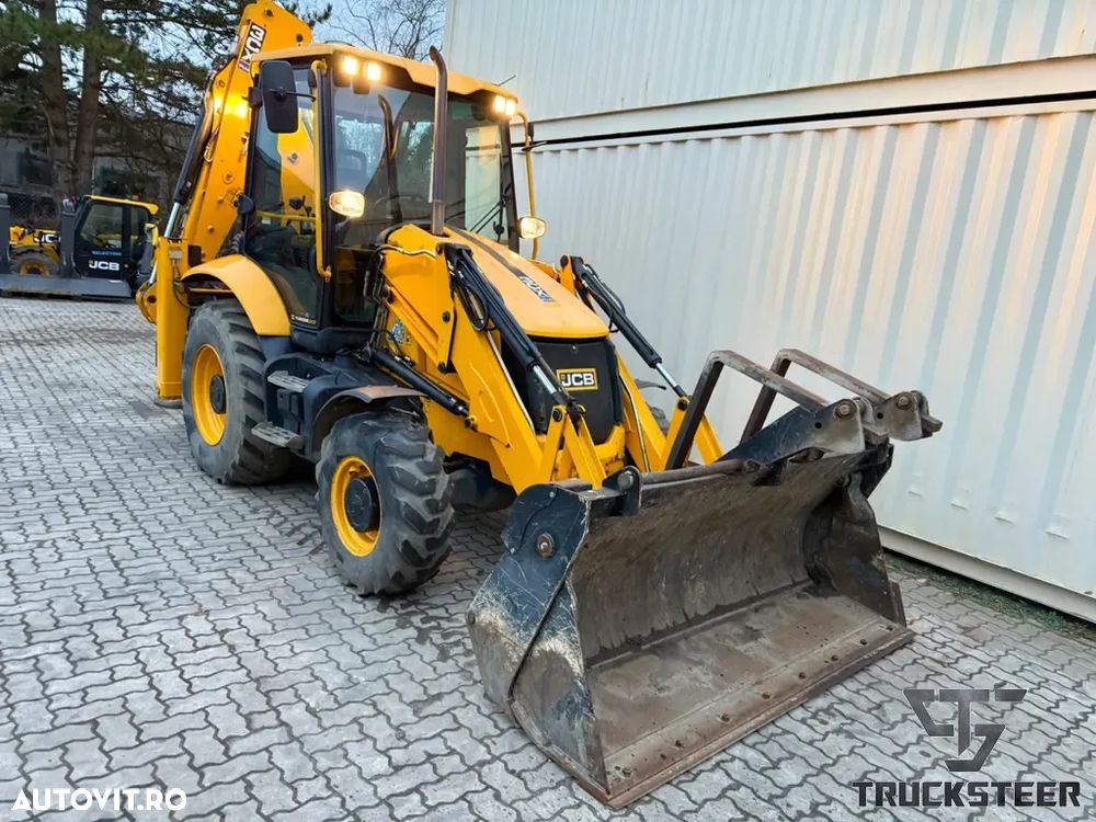 JCB 3CX Plus - 10